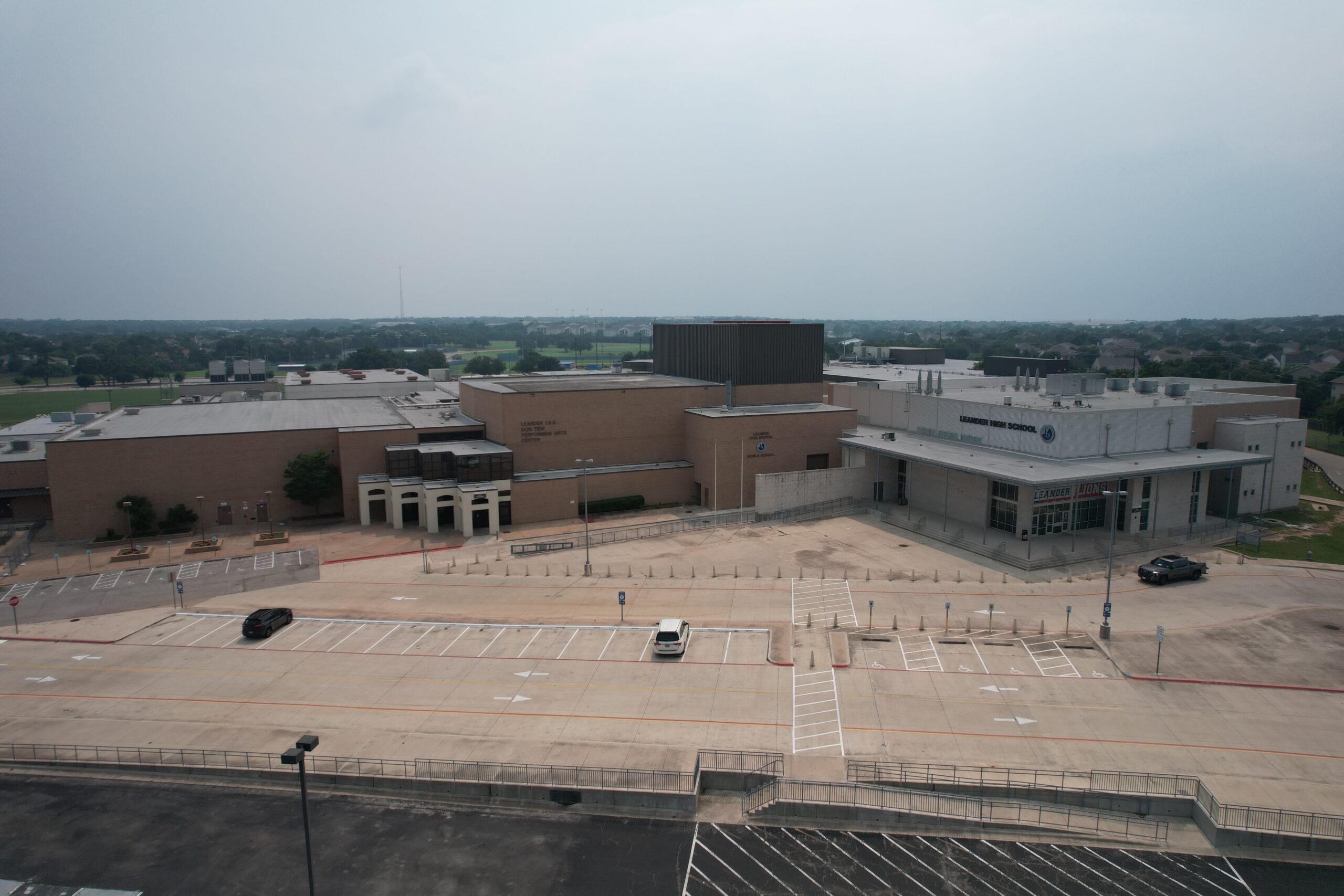 Leander High School